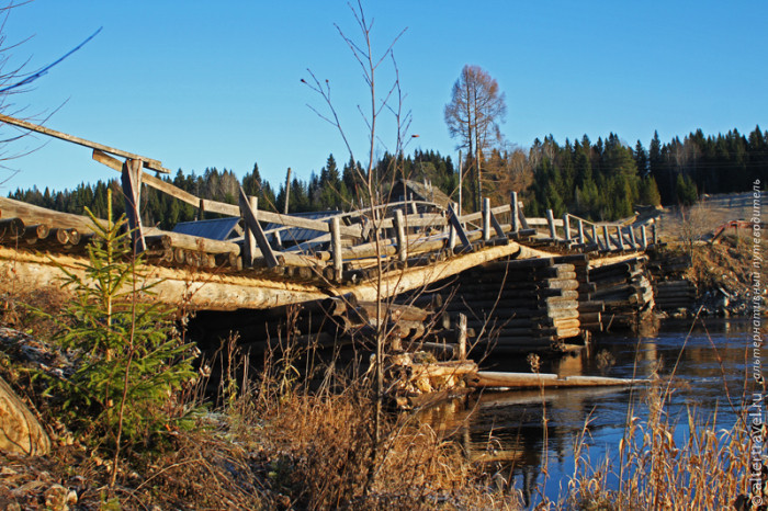 Деревянный мост в Игнатово