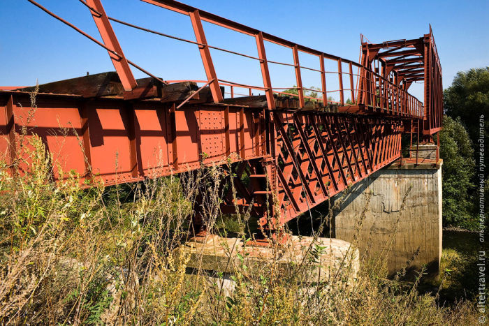 Abandoned railway bridge