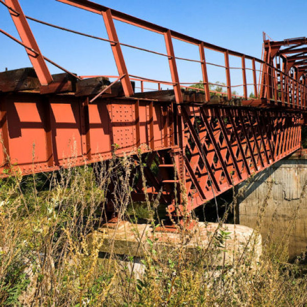 Abandoned railway bridge