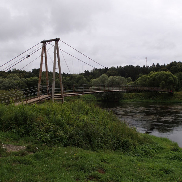 Suspension bridge in Vasilievsky