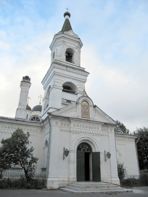 Церковь Белой Троицы
