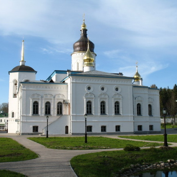 Spaso-Eleazarovsky Monastery ( Elizarovo )