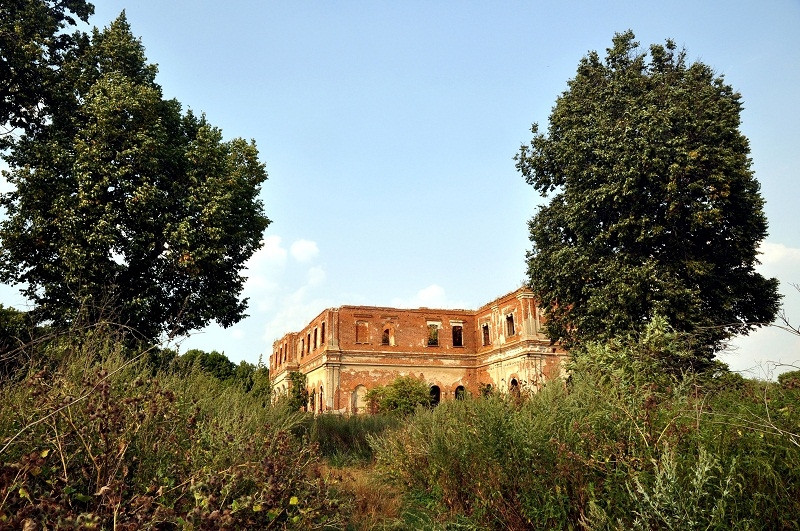 Campanari Palace ( Urusovo )