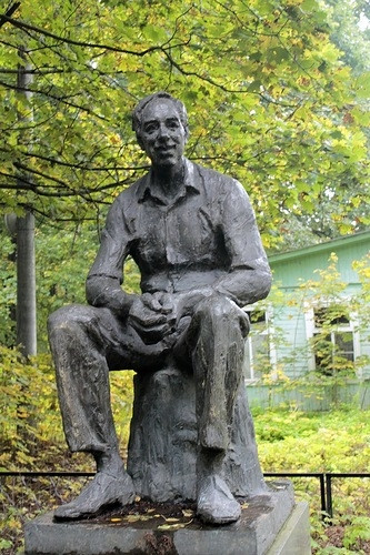 Памятник К.И.Чуковскому
