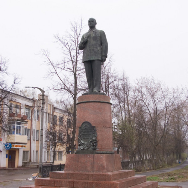 Памятник В.А.Дегтяреву