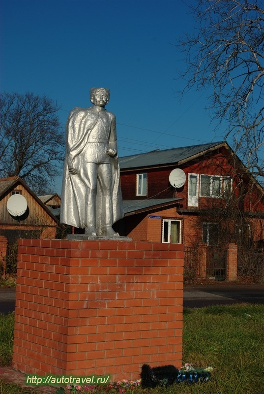 Памятник В.И. Чапаеву (Ямкино)