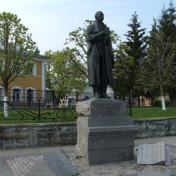 Monument S.V. Rachmaninovu