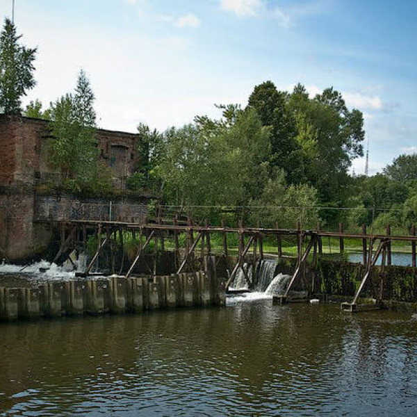 Dam of the Naro-Fominsky Silk Plant