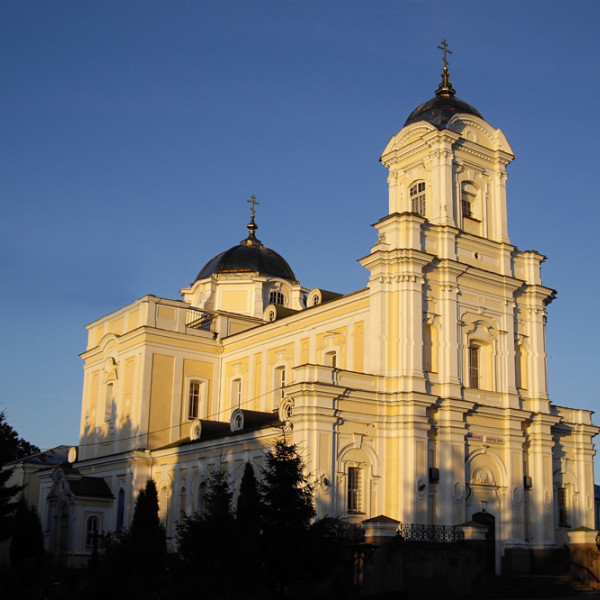 Святотроицкий кафедральный собор