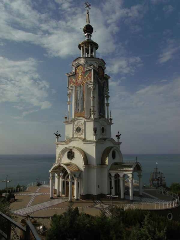 Храм-маяк во имя Николая Чудотворца (Малореченское)
