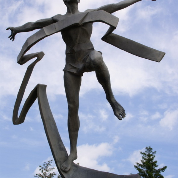 Скульптура "Марафонец"