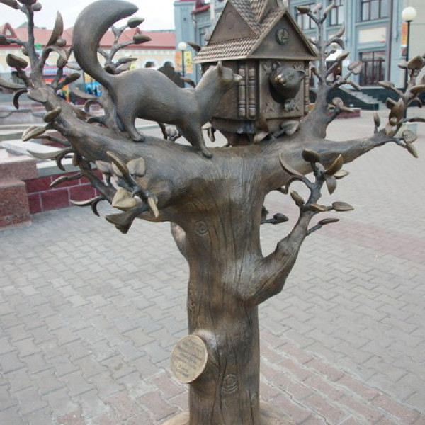 Памятник символу города - кунице