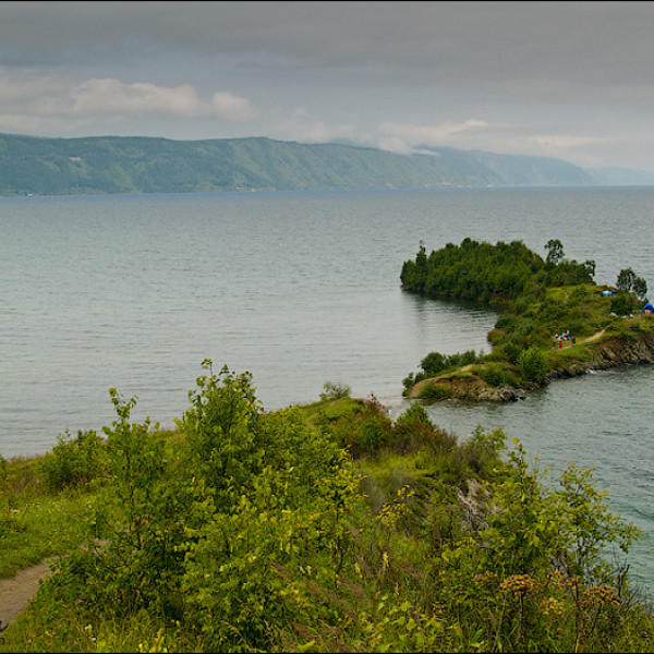 Озеро Байкал. Мыс Шаманский