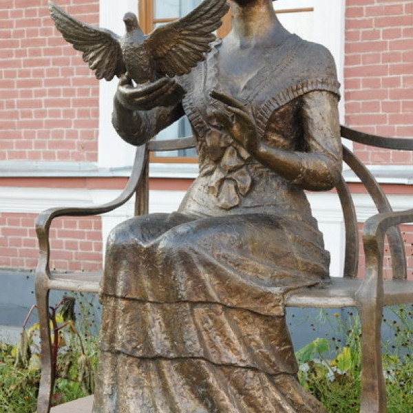 Памятник императрице Марии Александровне