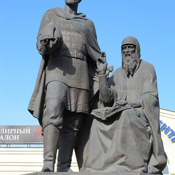 Monument to Rev. Savva Storozhevsky and Prince Yuri Zveni