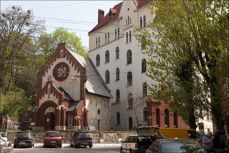 Церковь Иоанна Крестителя (Музей древнейших памятников Львов