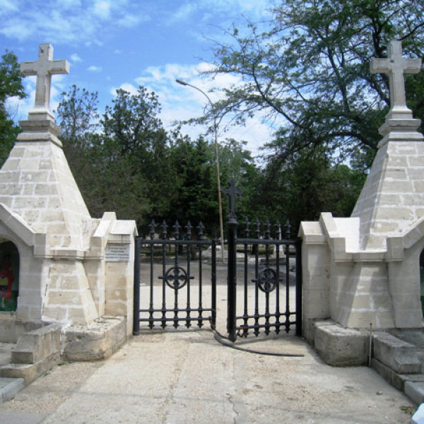 Севастопольское Братское кладбище