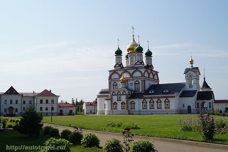 Троице-Сергиев Варницкий монастырь