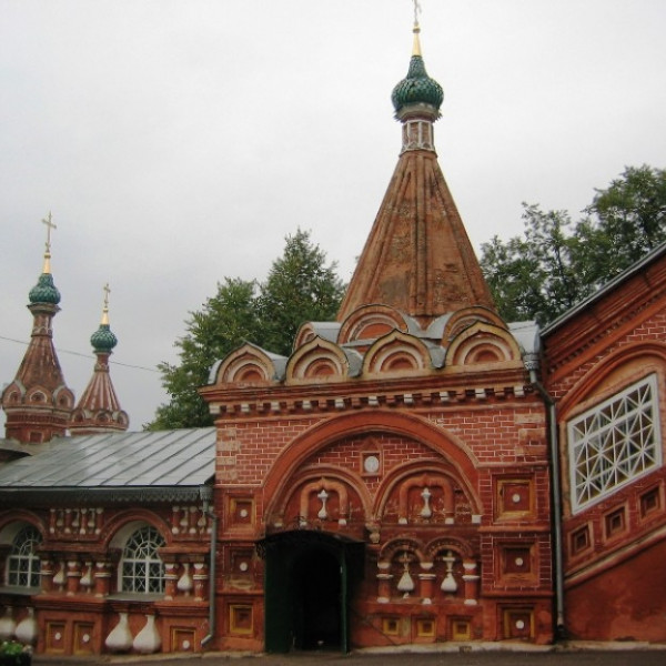 Церковь Воскресения на Дебре