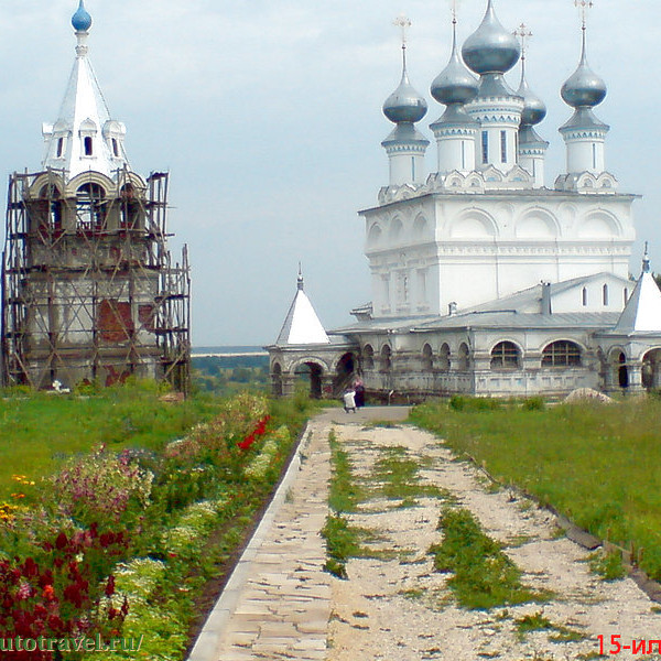 Воскресенский монастырь