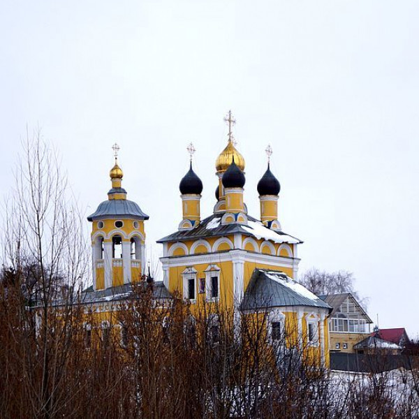 Николо-Набережная церковь