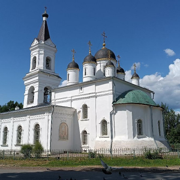 Церковь Белой Троицы