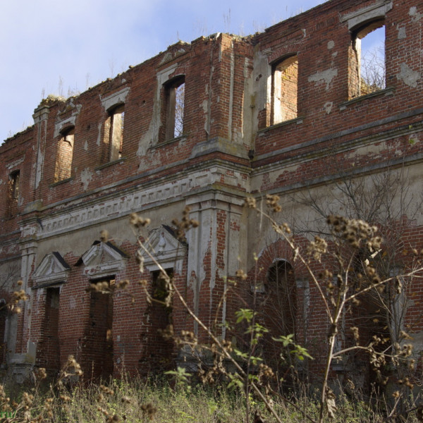 Дворец Кампанари (Урусово)