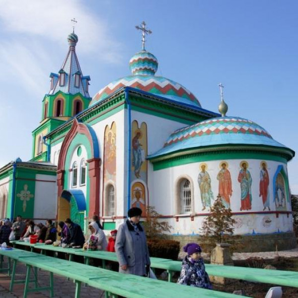 Храм во имя Св. мученицы Параскевы Пятницы
