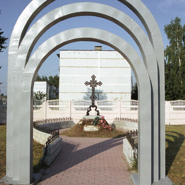 Памятник русским воинам