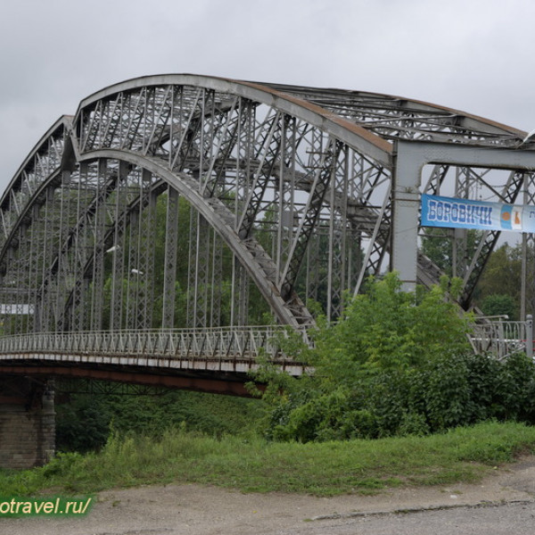 Мост через Мсту