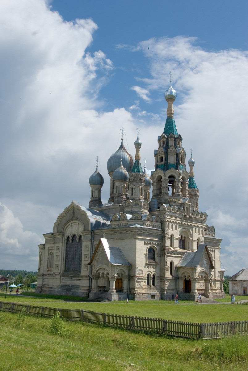 Спасский храм