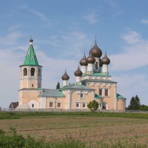 Воскресенская церковь