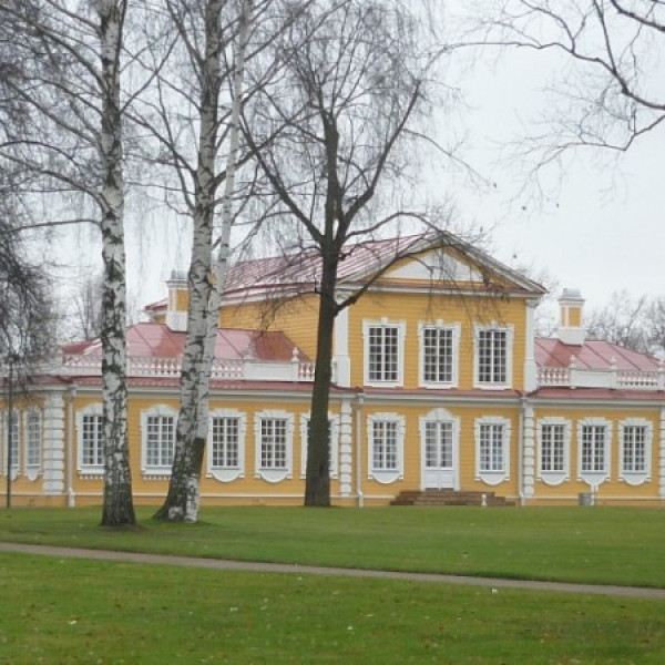 Путевой дворец Петра I