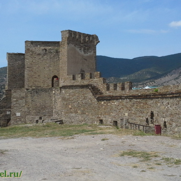 Генуэзская крепость