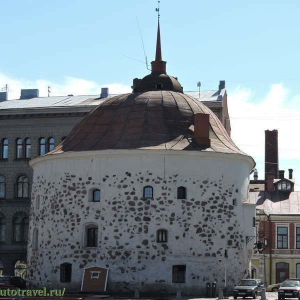 Круглая башня