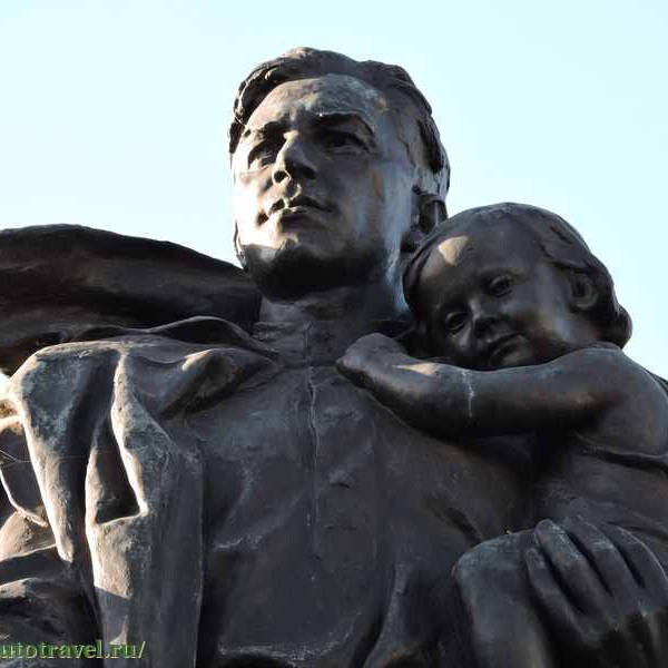 Памятник воину-освободителю