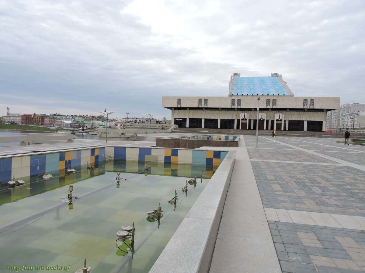 Каскад фонтанов