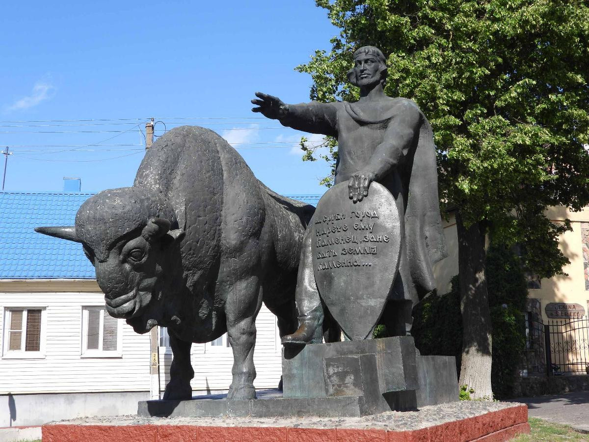 Памятник зодчему Олексе