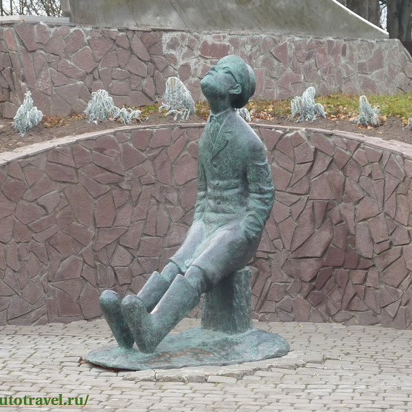 Памятник Циолковскому