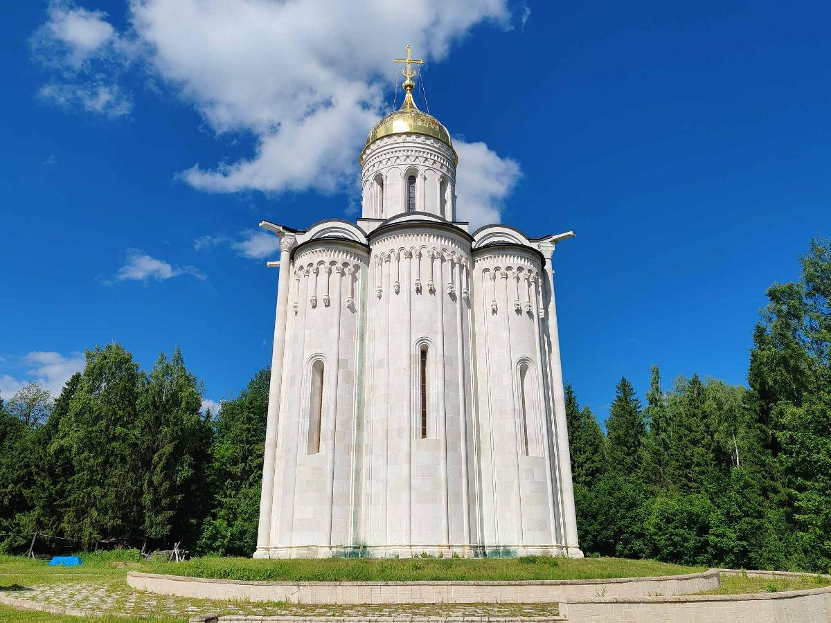 Церковь иконы Божией матери "Живоносный источник"