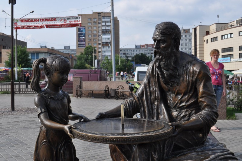 Скульптура "Время"