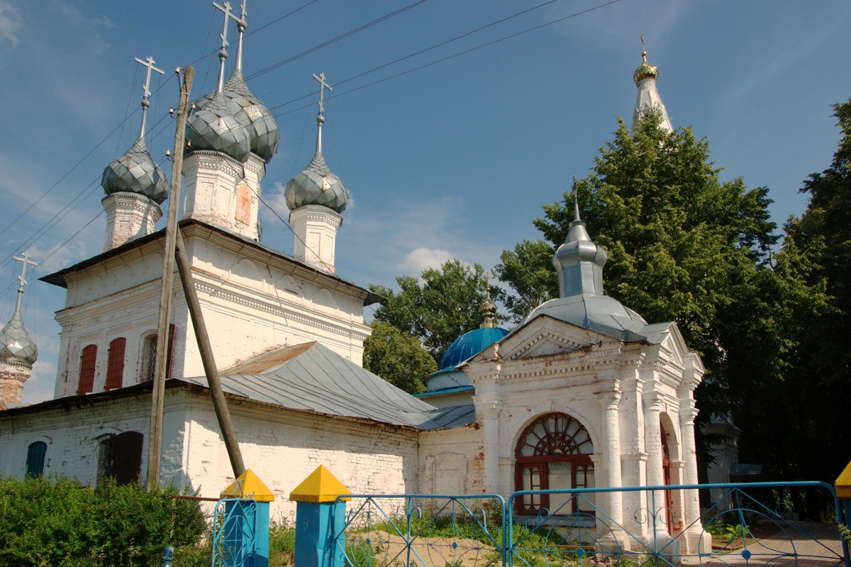 Преображенская церковь и церковь иконы Утоли моя печали