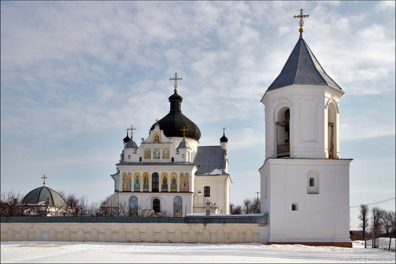 Свято-Никольский монастырь