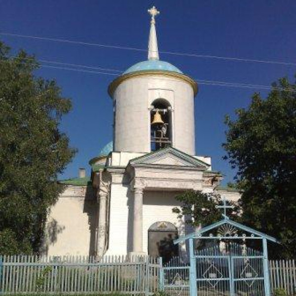 Храм Святых бессеребренников и чудотворцев Космы и Демиана