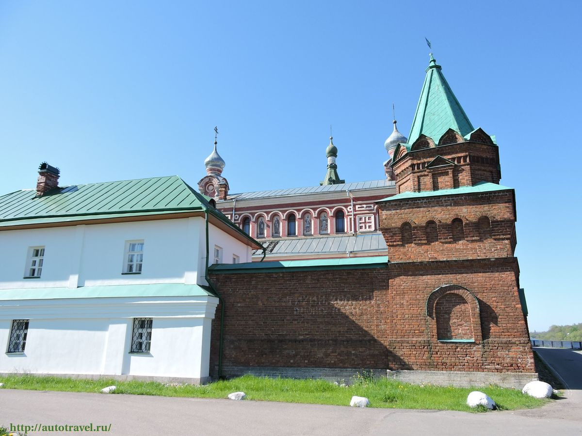 Никольский мужской монастырь