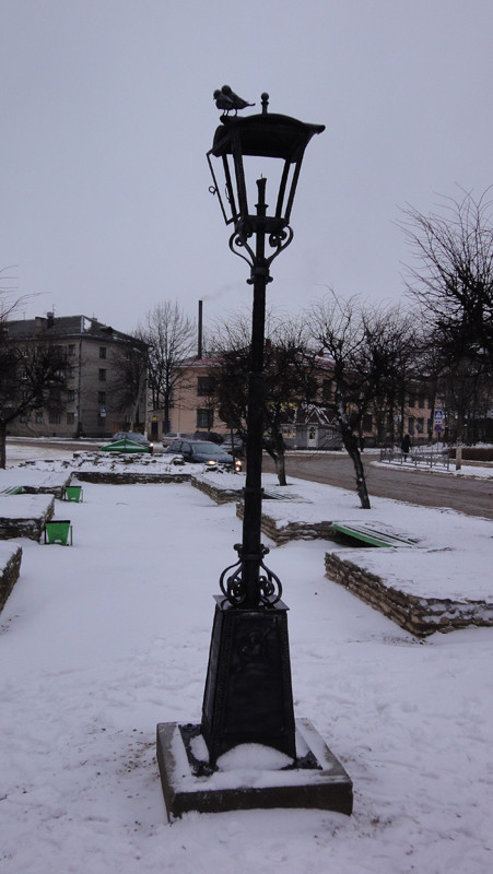 Памятник уличному фонарю