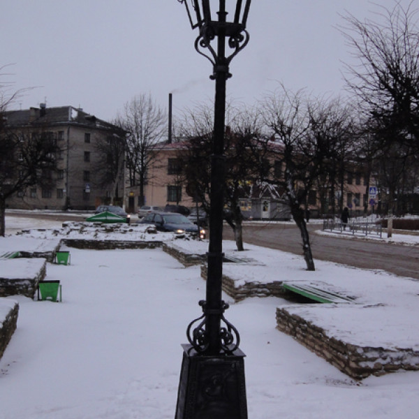 Памятник уличному фонарю