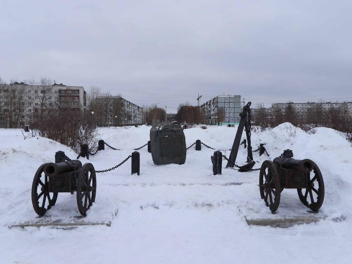 Памятный знак Ричарду Ченслеру