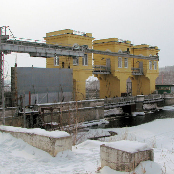 Плотина Белоярского водохранилища