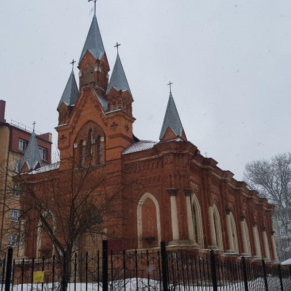 Храм Святых Апостолов Петра и Павла